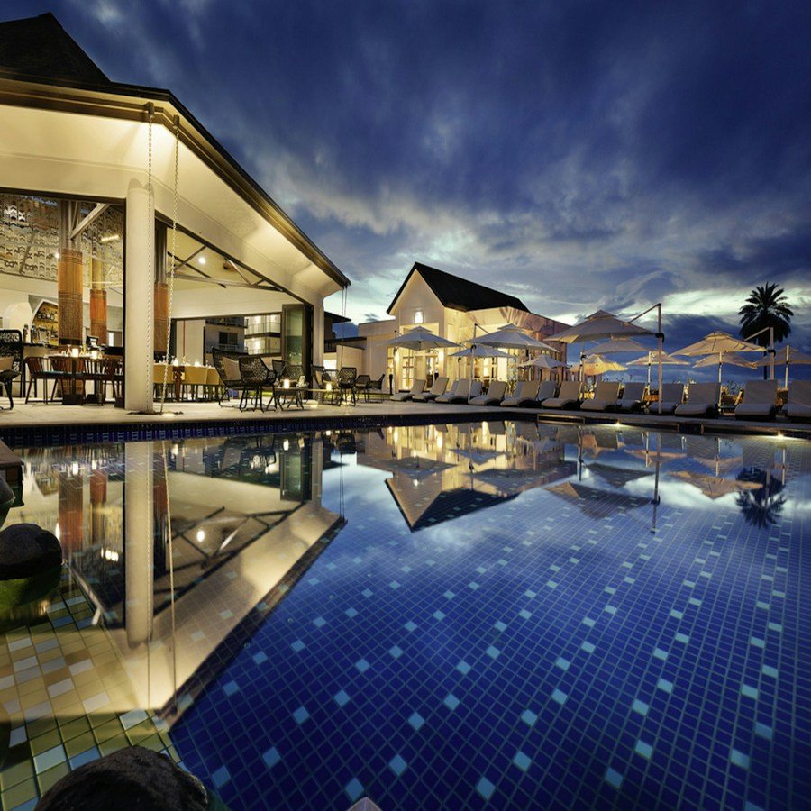 Luxury beachfront resort — Patriot Travel all-inclusive vacations